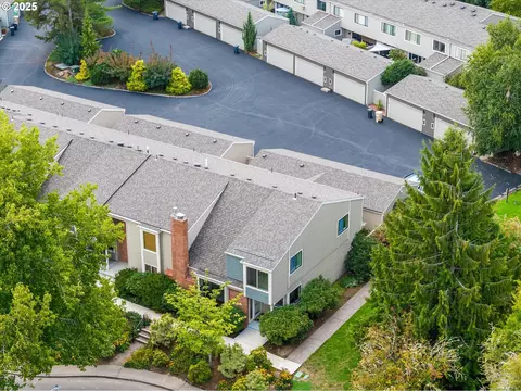 1792 Boca Ratan Dr, Lake Oswego, OR 97034