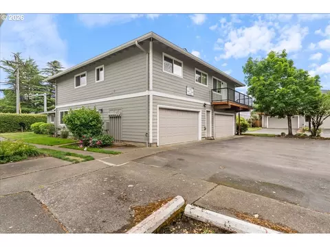 Exterior - 1649 NE Kane Dr, Gresham, OR 97030 photo 2 of 3