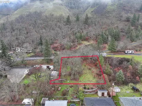 1 E Franklin, Bingen, WA 98605