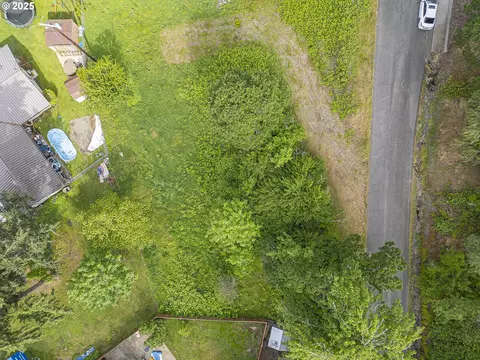 1107 N Scenic View Dr, Stayton, OR 97383