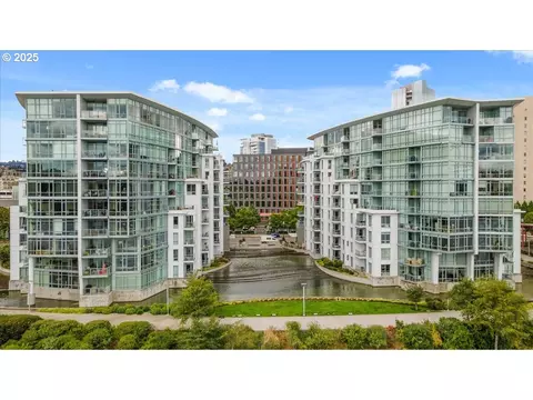 1310 NW Naito Pkwy #402A, Portland, OR 97209