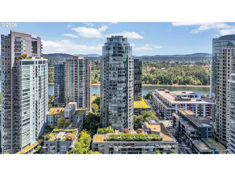 3601 S River Pkwy #219, Portland, OR 97239