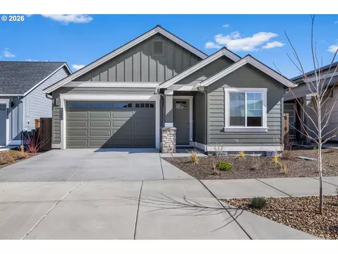 61136 NE Cobalt St, Bend, OR 97701