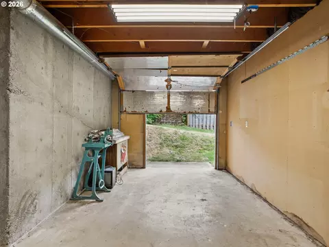 Other - 1409 SW Chastain Ave, Gresham, OR 97080 photo 8 of 11