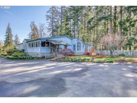 85370 Dilley Ln, Eugene, OR 97405