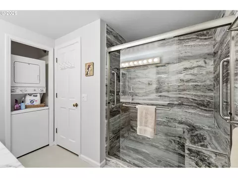 Other - 690 Wimbledon Ct, Eugene, OR 97401 photo 7 of 11