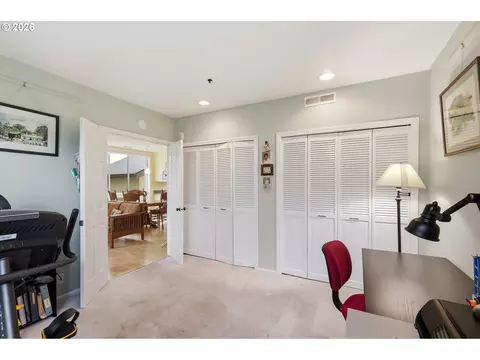 Other - 690 Wimbledon Ct, Eugene, OR 97401 photo 6 of 11