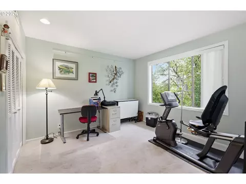 Other - 690 Wimbledon Ct, Eugene, OR 97401 photo 5 of 11