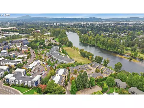 View/Area - 690 Wimbledon Ct, Eugene, OR 97401 photo 1 of 5