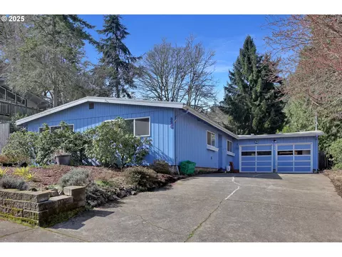 3430 Mcmillan St, Eugene, OR 97405