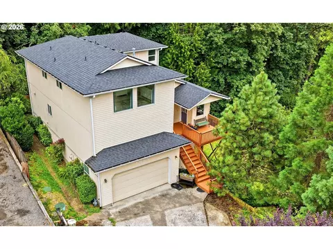 1055 Taylor Rd, Kalama, WA 98625