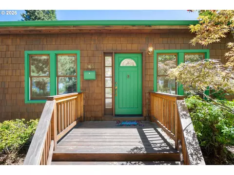 Exterior - 965 Polk St, Eugene, OR 97402 photo 3 of 11
