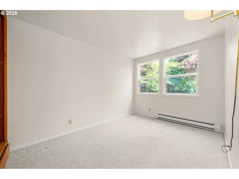 Bedroom - 965 Polk St, Eugene, OR 97402 photo 4 of 5