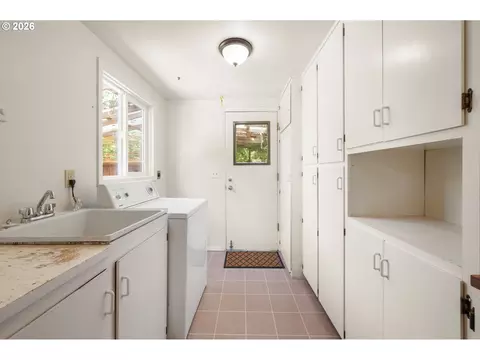 Other - 965 Polk St, Eugene, OR 97402 photo 7 of 7