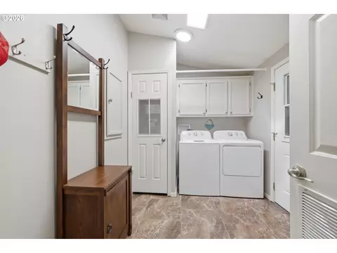 3220 Crescent Ave #33, Eugene, OR 97408 photo 15