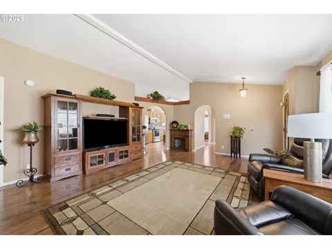 3220 Crescent Ave #33, Eugene, OR 97408 photo 6