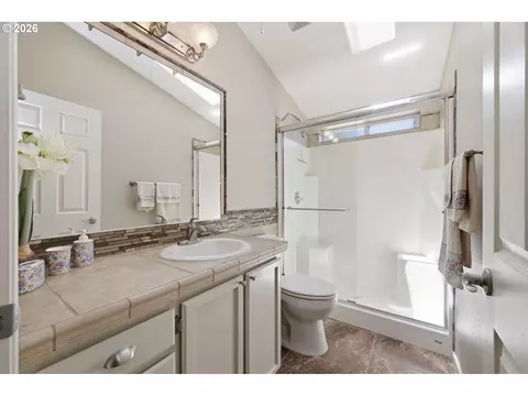 3220 Crescent Ave #33, Eugene, OR 97408 photo 29