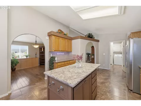 3220 Crescent Ave #33, Eugene, OR 97408 photo 13