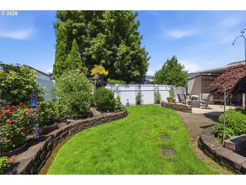 3220 Crescent Ave #33, Eugene, OR 97408 photo 36