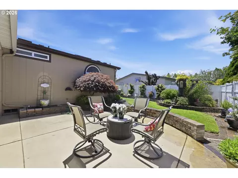 3220 Crescent Ave #33, Eugene, OR 97408 photo 32