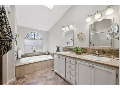 3220 Crescent Ave #33, Eugene, OR 97408 photo 21