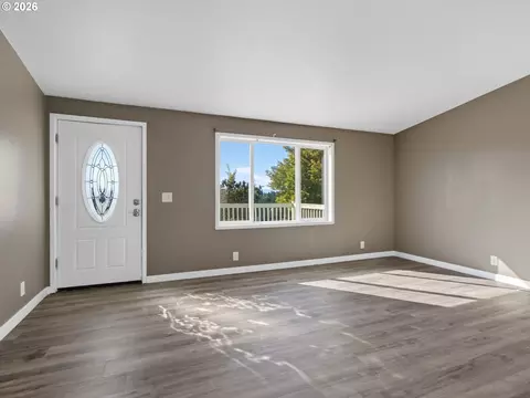 Living - 21901 SE Borges Rd, Damascus, OR 97089 photo 1 of 6