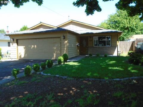 324 SE Linden Ct, Gresham, OR 97080 photo 1