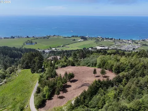Mcvay Creek Rd Tl310, Brookings, OR 97415