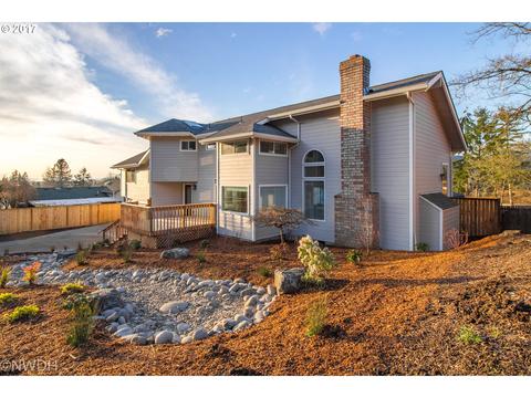 7228 Daisy St, Springfield, OR 97478 photo 1