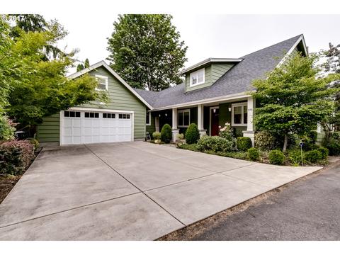 773 S 57th St, Springfield, OR 97478 photo 1