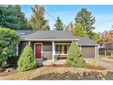 7585 SW 71st Ave, Portland, OR 97223