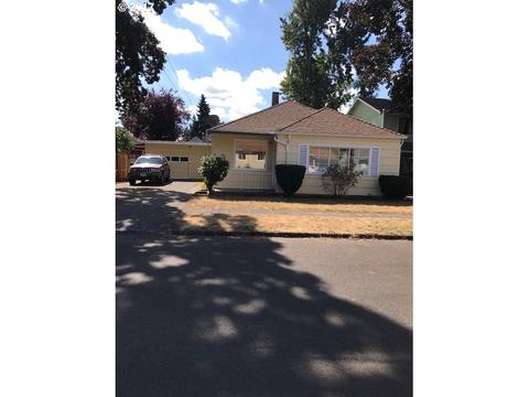 425 W Exeter St, Gladstone, OR 97027 photo 1