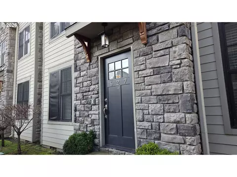 627 NE Randall Ave, Portland, OR 97232