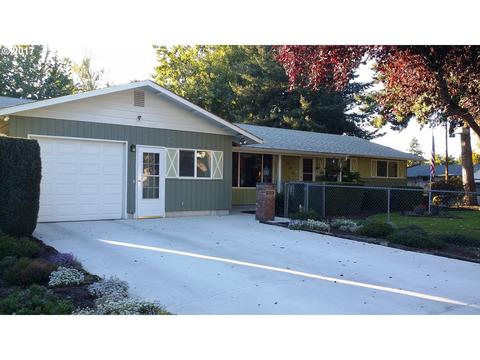 888 Rossmore St, Eugene, OR 97404 photo 1