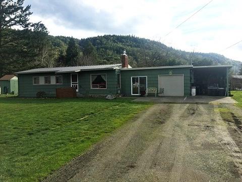 532 Glenbrook Loop Rd, Riddle, OR 97469 photo 1