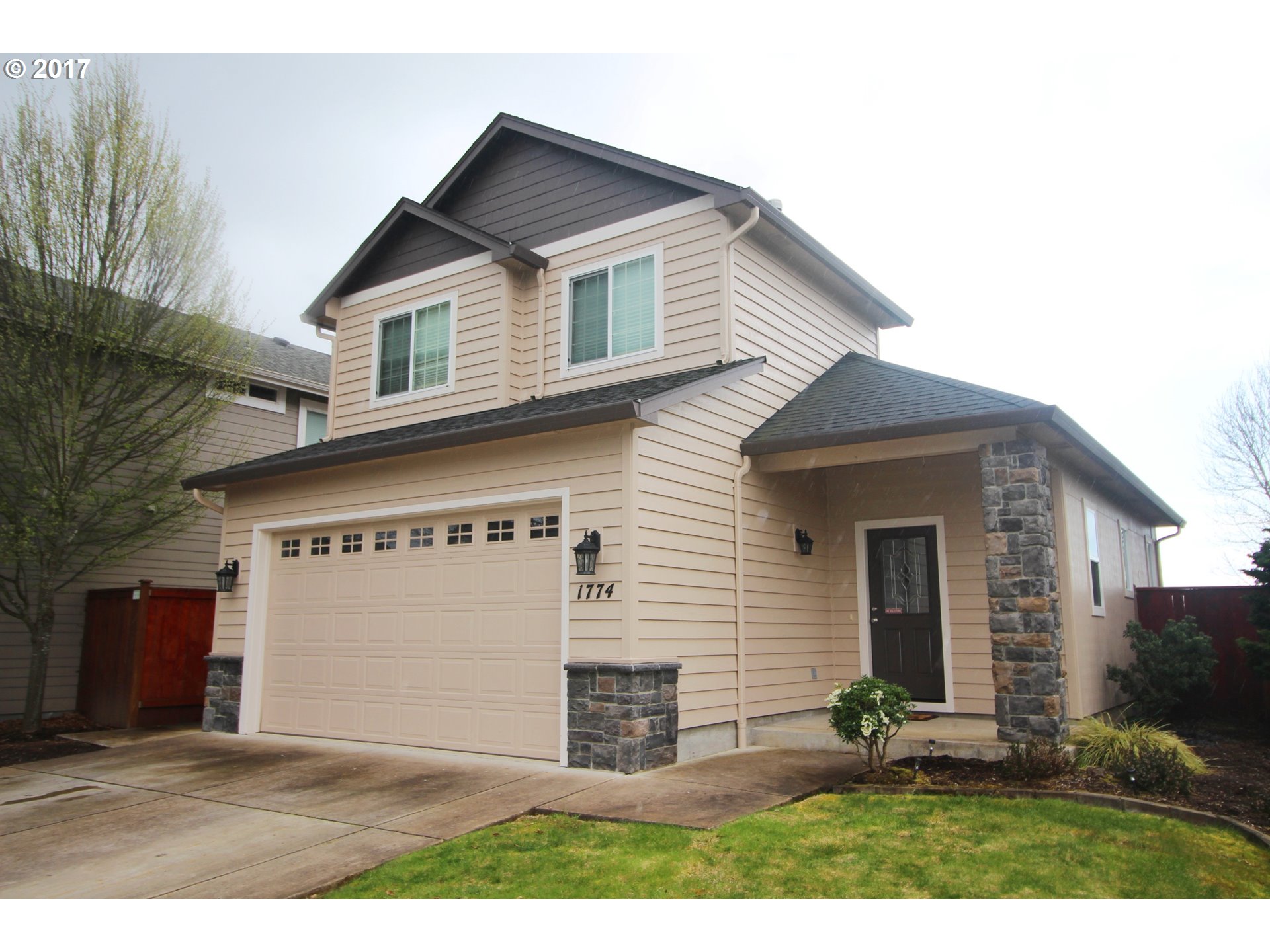 1774 Heath Dr, Eugene, OR 97402 photo 1
