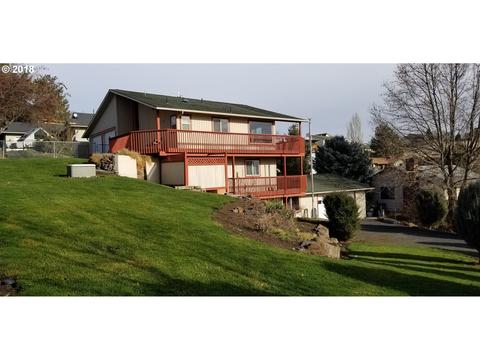 714 NW 4th St, Pendleton, OR 97801 photo 1