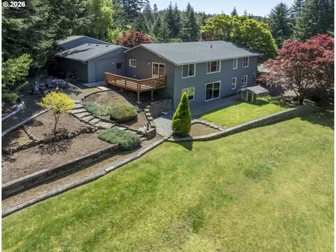 968 NEast Devils Lake Rd, Otis, OR 97368