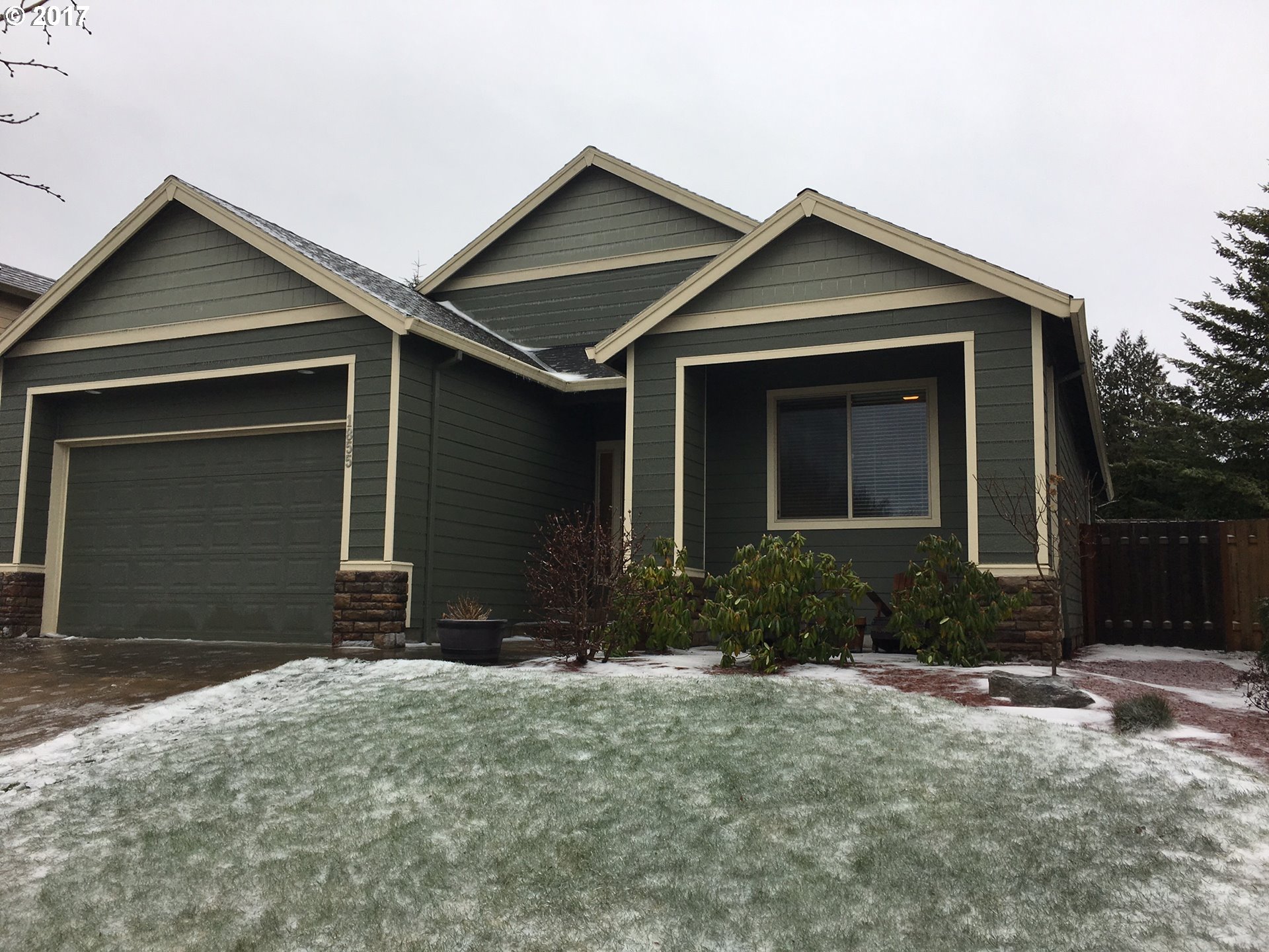 1855 SE Glacier Ave, Gresham, OR 97080 photo 1
