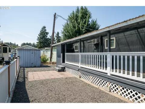 Exterior - 4750 Franklin Blvd #C3, Eugene, OR 97403 photo 3 of 3