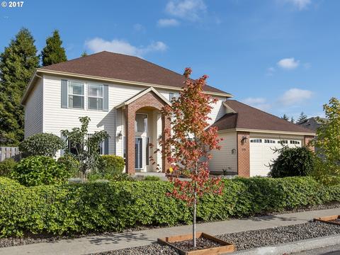 585 NE 26th St, Gresham, OR 97030 photo 1