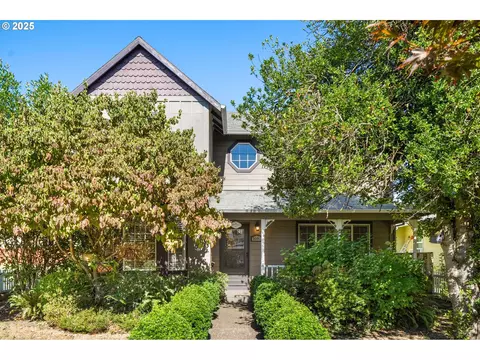 1690 6th Ave, West Linn, OR 97068