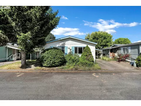 13216 NE 59th St #24, Vancouver, WA 98682