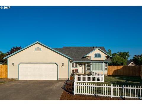 2541 Cubit St, Eugene, OR 97402 photo 1