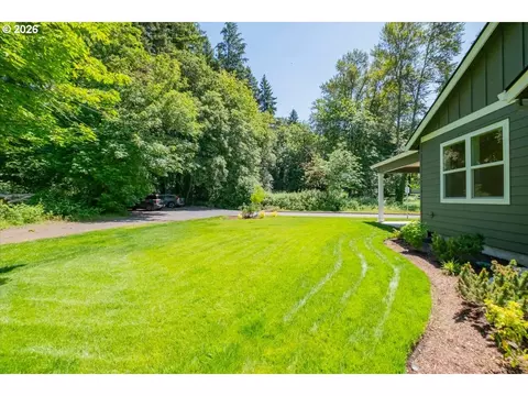 Exterior - 2147 NE Spitz Rd, Canby, OR 97013 photo 6 of 9