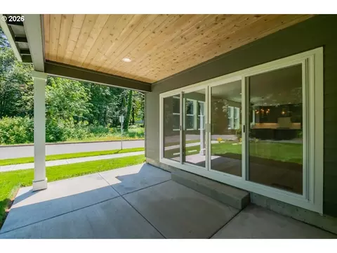 Exterior - 2147 NE Spitz Rd, Canby, OR 97013 photo 2 of 9