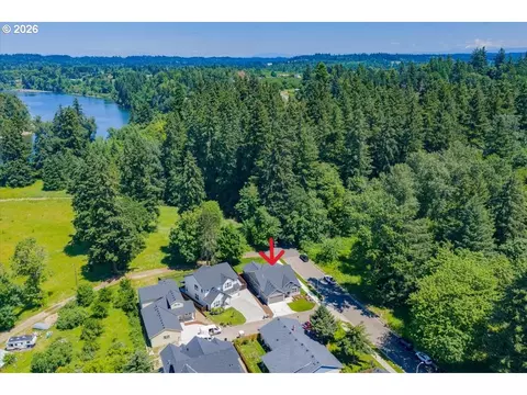 View/Area - 2147 NE Spitz Rd, Canby, OR 97013 photo 3 of 3