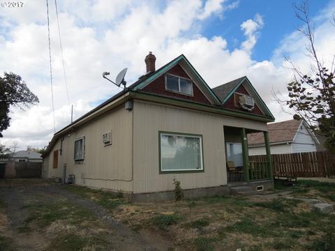 611 SW 7th St, Pendleton, OR 97801 photo 1