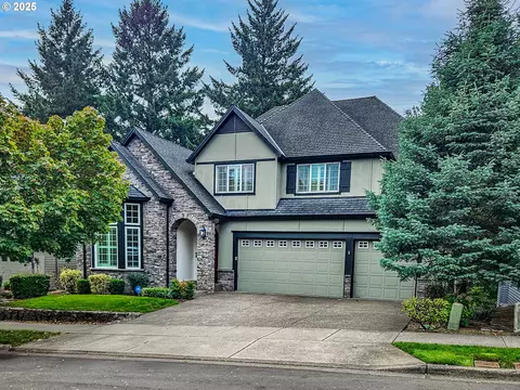 14992 SW Lookout Dr, Tigard, OR 97224