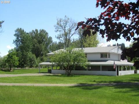 502 E First St, Wallowa, OR 97885 photo 1